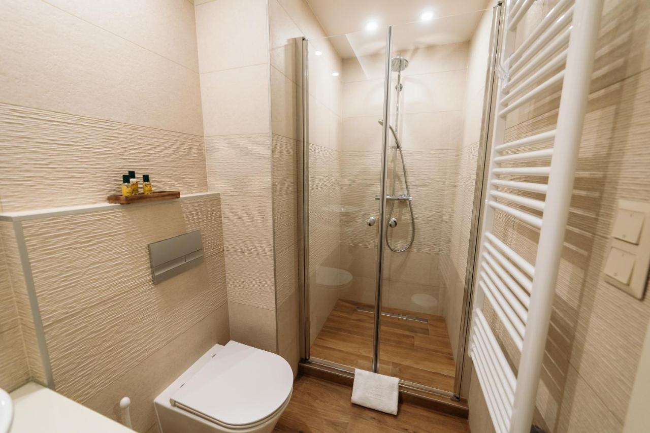 Labashaz Debrecen Bed & Breakfast エクステリア 写真